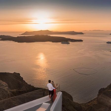 Symphony Suites Santorini 피르고스 객실 사진