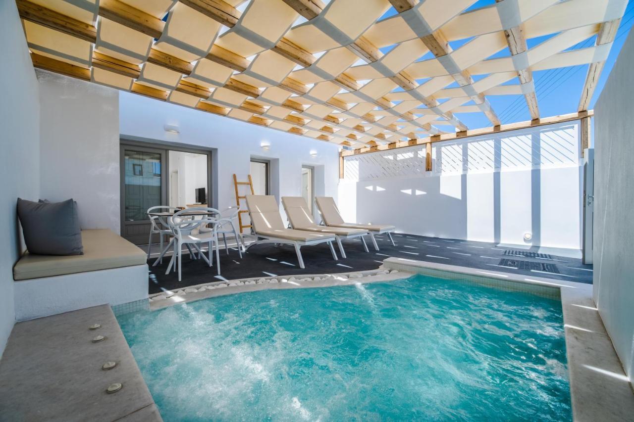 Symphony Suites Santorini 피르고스 외부 사진