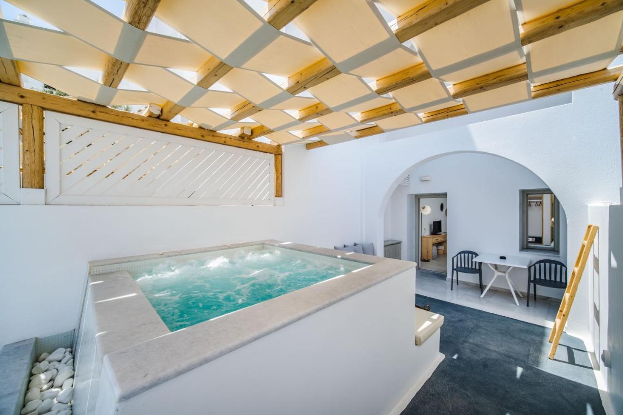 Symphony Suites Santorini 피르고스 외부 사진