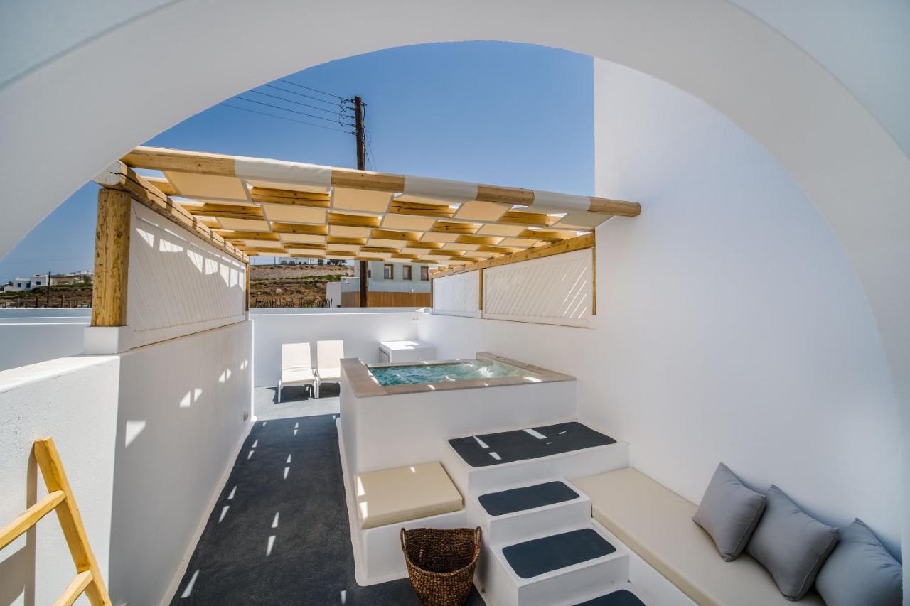 Symphony Suites Santorini 피르고스 외부 사진